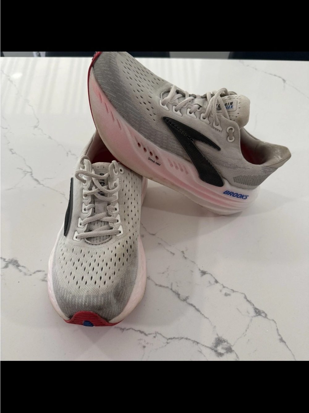 Women’s Brooks Glycerin Max shoes size 8.5